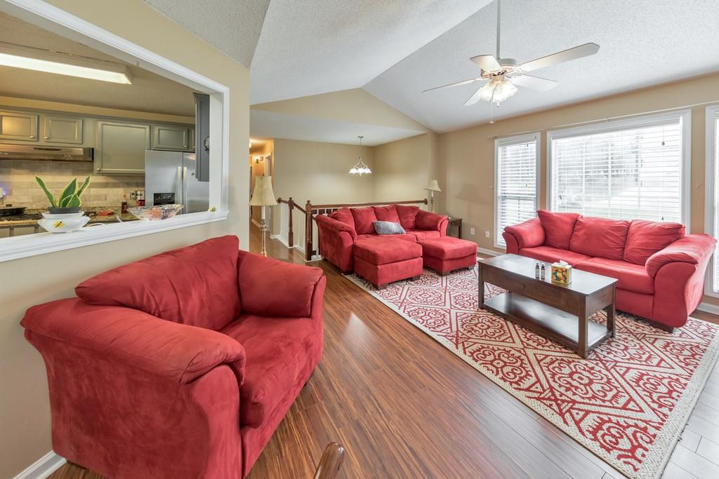 144 Boones Ridge Parkway SE