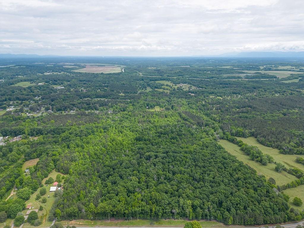 2148 Red Bud Road, Calhoun, Georgia image 5