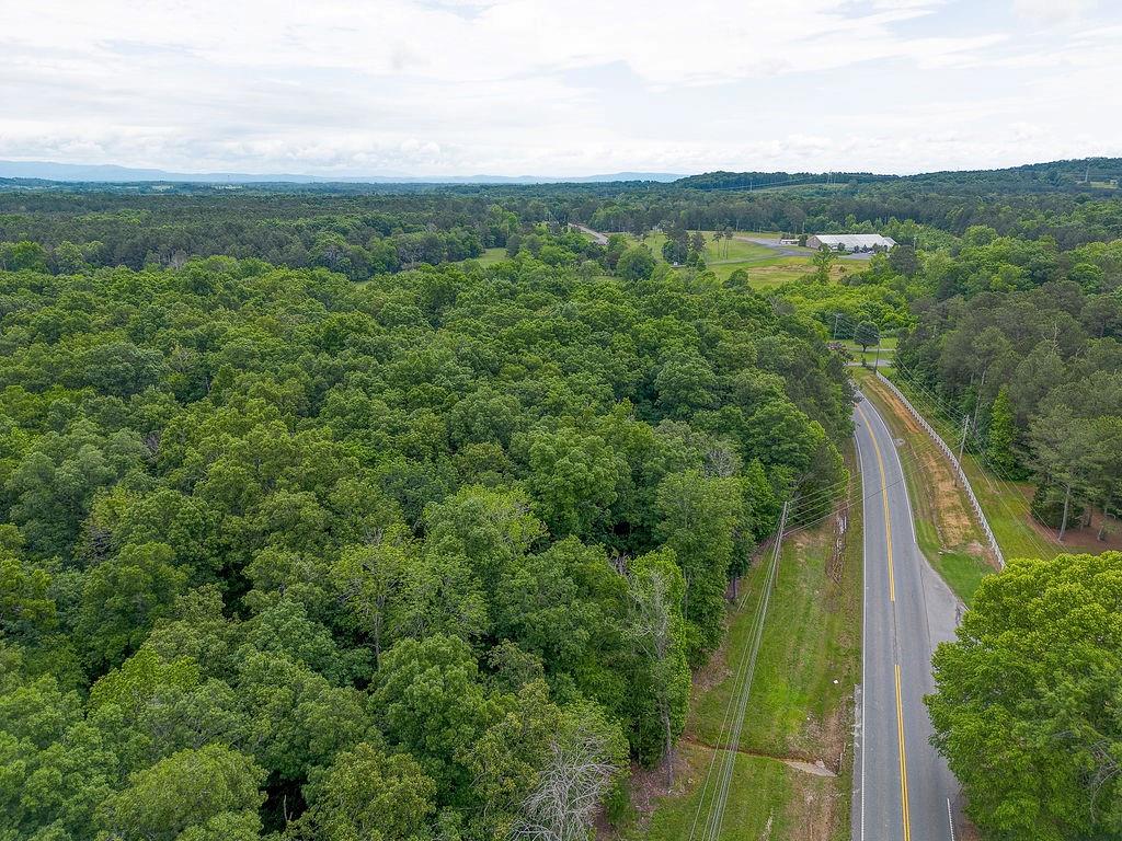 2148 Red Bud Road, Calhoun, Georgia image 3