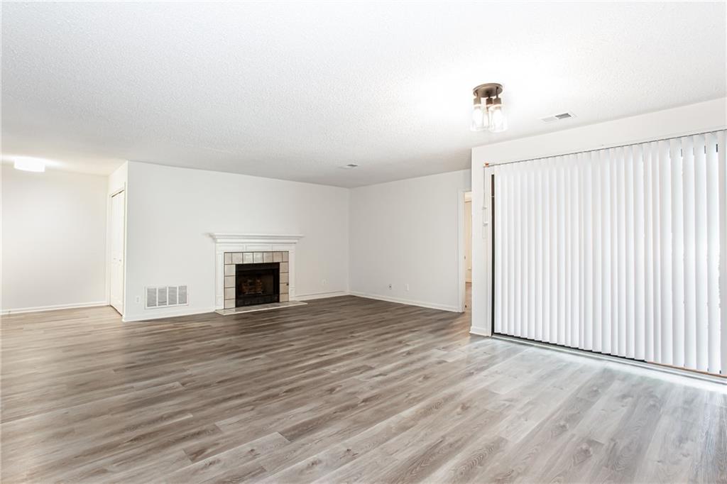 Dunwoody Springs - Residential