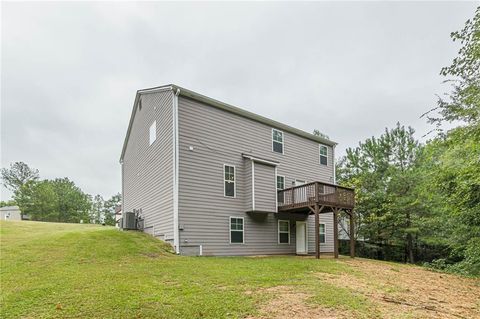 A home in Fairburn