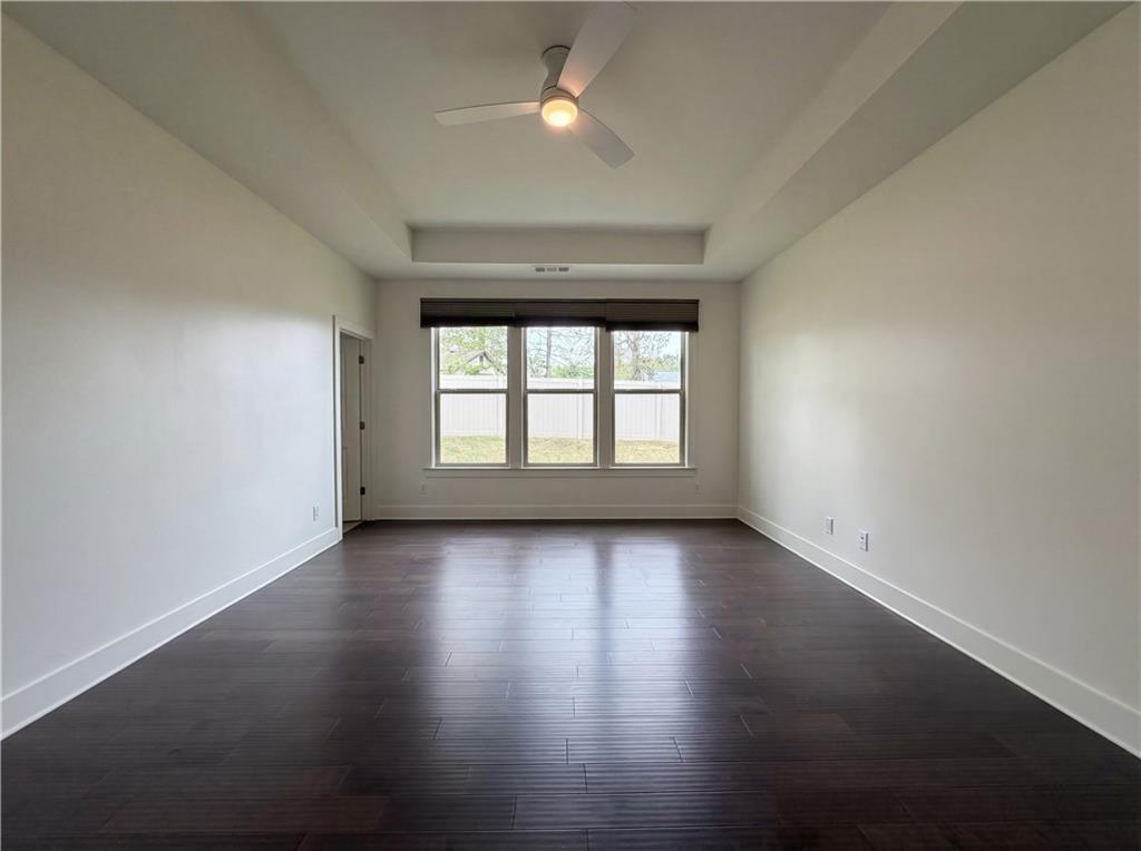 1027 Halletts Peak Place