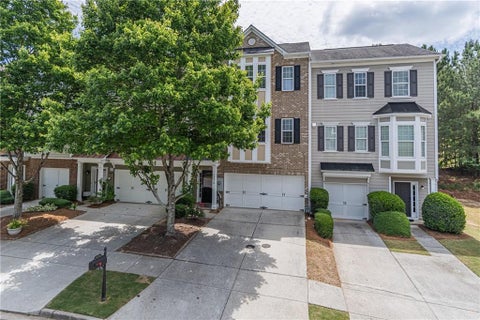 Townhouse For Sale - 1216 Park Pass Way<br/> Suwanee, GA 30024