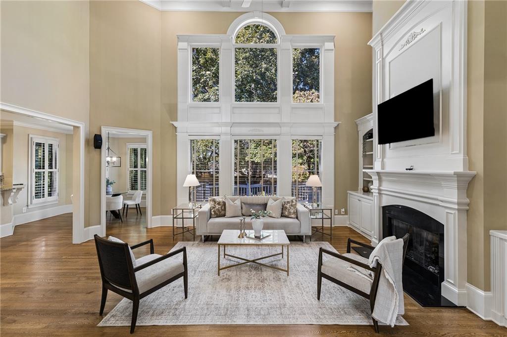 115 Amberly Place