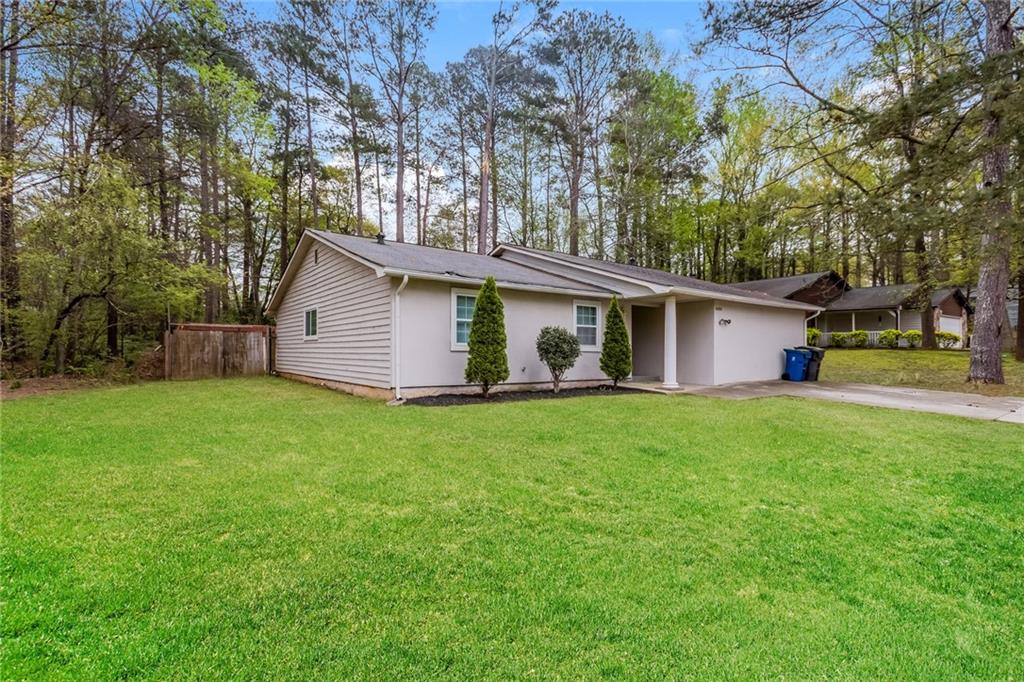 8404 Park Ridge Lane