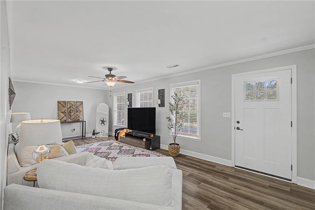 1540 Booze Mountain Road SE