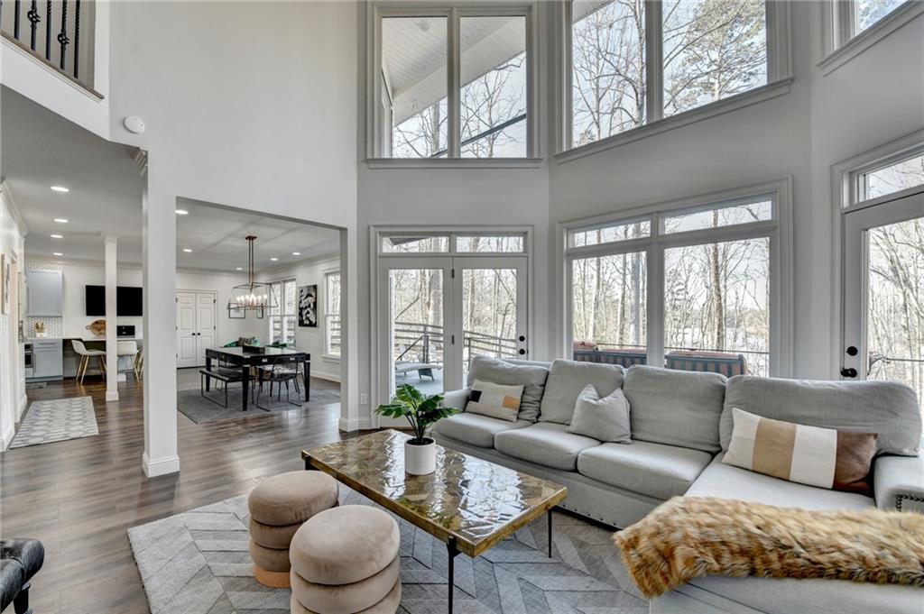 3937 Skyline Drive