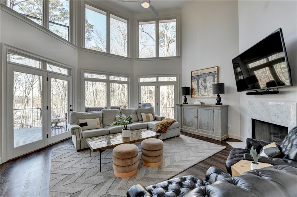 3937 Skyline Drive