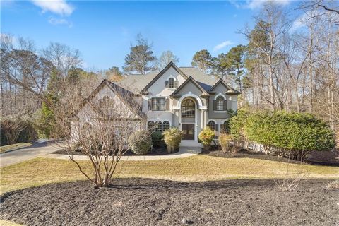 Photo of 715 Fawn Ridge Court, Roswell, GA 30075 (MLS # 7742012)