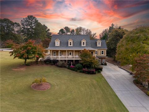 A home in Flowery Branch