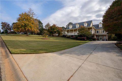 A home in Flowery Branch