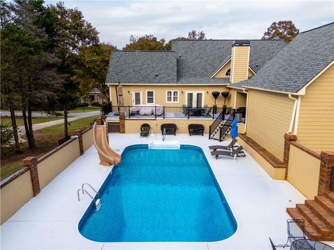 A home in Flowery Branch