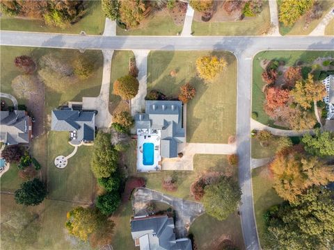 A home in Flowery Branch