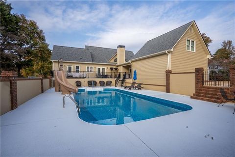 A home in Flowery Branch