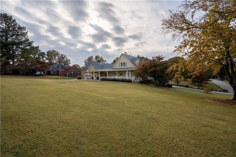 A home in Flowery Branch