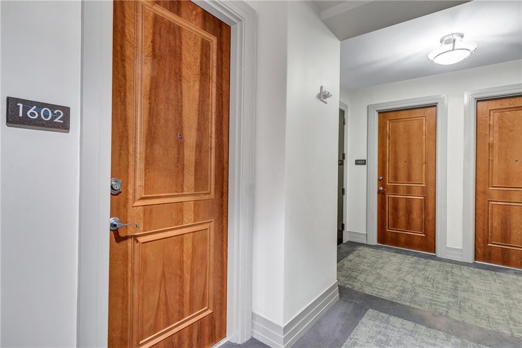 3040 Peachtree Road NW