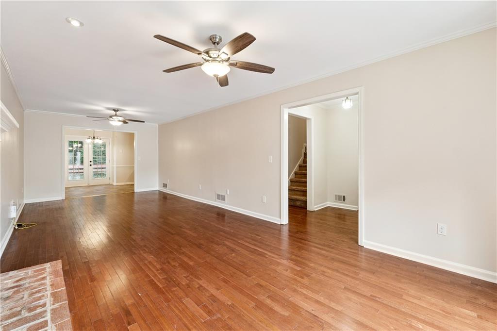 3106 Camden Court