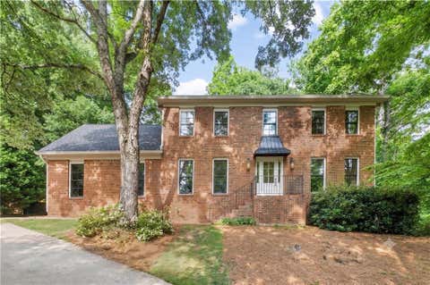 Homes For Sale - 140 N Bluff<br/> Alpharetta, GA 30004