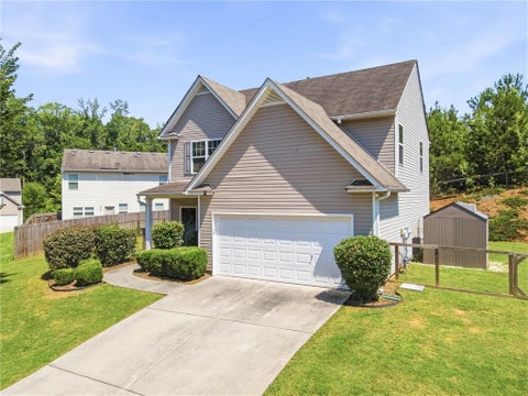Homes For Sale - 105 Comet Court<br/> Dallas, GA 30157