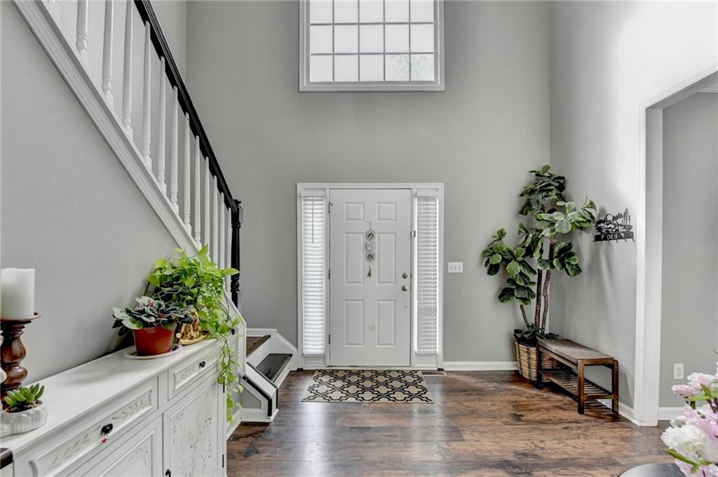 1053 Hawk Creek Trail