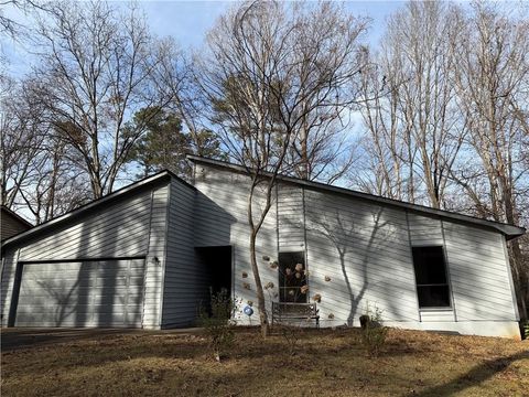 1214 WADE GREEN Circle NW Acworth GA 30102