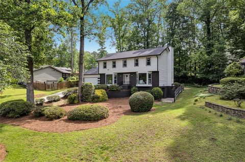 529 GREYSTONE Trail Marietta GA 30068