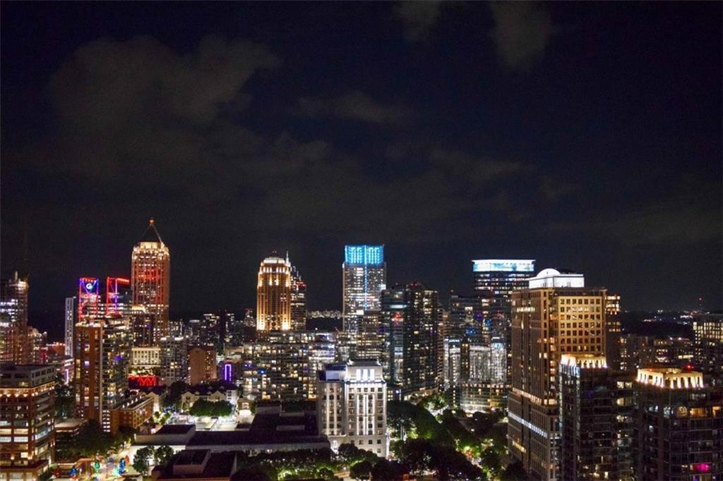 860 Peachtree Street NE 2815