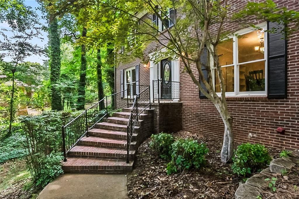 Norman Downes - Residential