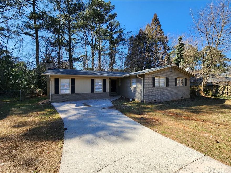 Discover this beautifully updated 4-bedroom, 1.5-bath brick ranch in a peaceful East Cobb subdivision, just off Powers Ferry Rd. Freshly painted, this inviting home offers spacious bedrooms, including a primary suite with a private half bath. The large, fenced-in backyard provides plenty of privacy and features both a deck and patio, perfect for entertaining or relaxing. Conveniently located near top-rated schools, shopping, dining, and major roadways for an easy commute. Don’t miss out—call today to schedule a showing! Tenant is responsible for all utilities and lawn care. Minimum lease term: 12 months. All occupants 18 years or older must complete an application ($75 fee per adult, paid online via credit card). Multiple applications may be reviewed at once. Housing vouchers are not accepted for this property