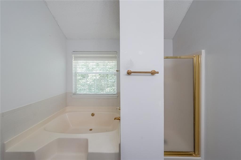 1528 Rogers Crossing Drive, Lithonia, Georgia image 24