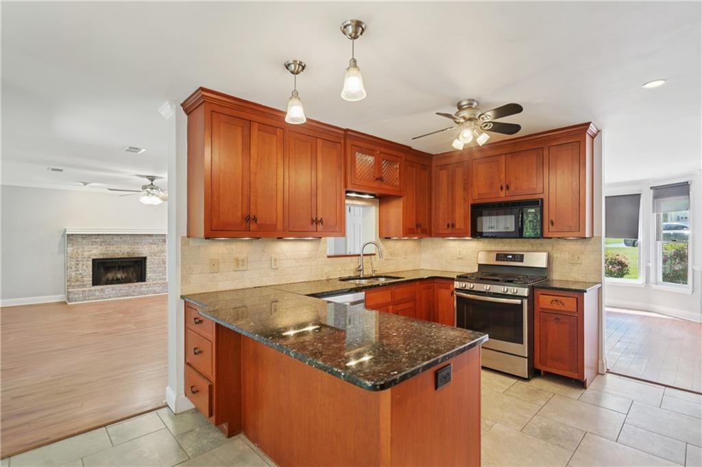 1172 Dogwood Forest Drive NE