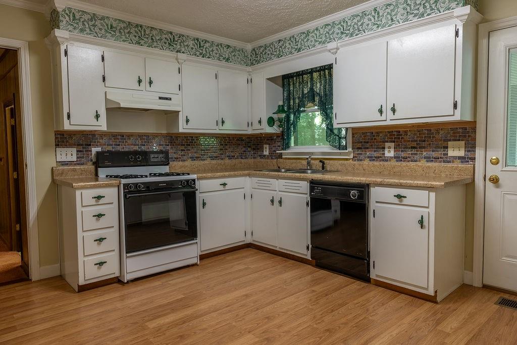 4370 Tradition Terrace, Austell, Georgia image 6