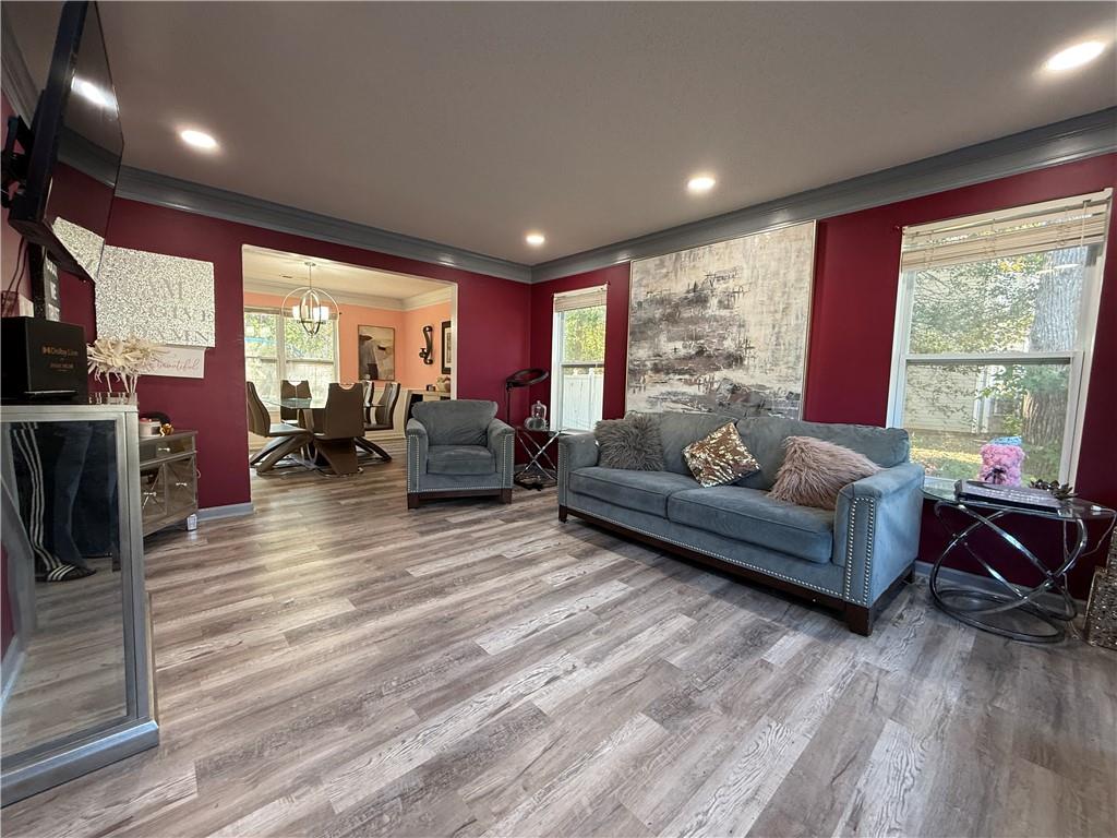 193 EDISON Drive