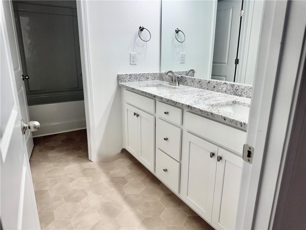 Silver Leaf - Residential