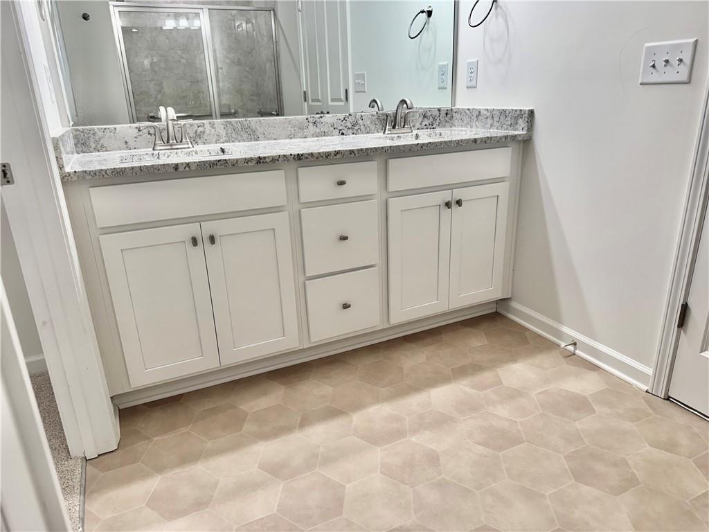 Silver Leaf - Residential