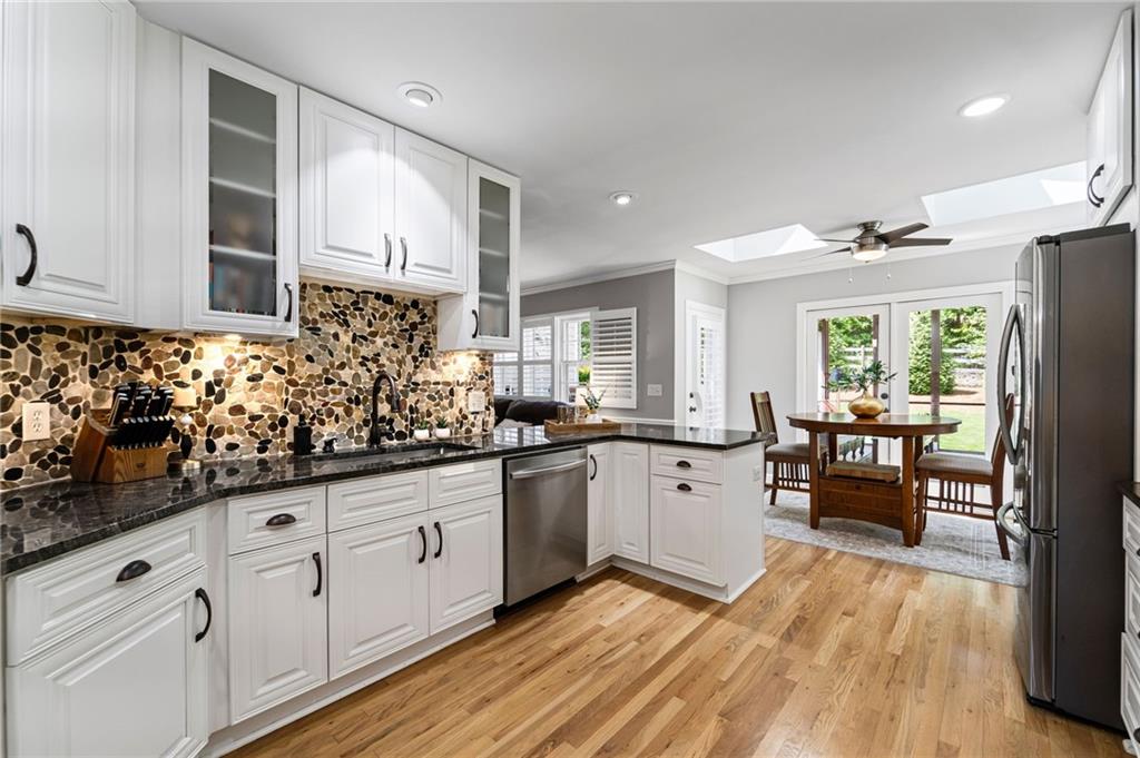 11155 Highfield Chase Drive, Johns Creek, Georgia image 13