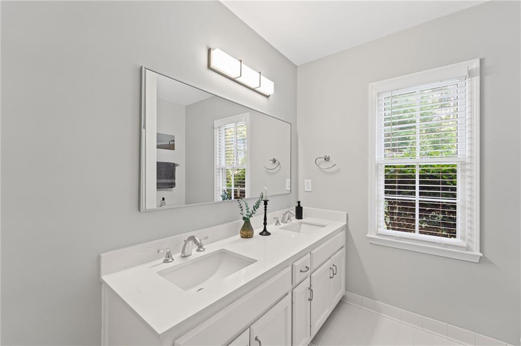 11155 Highfield Chase Drive, Johns Creek, Georgia image 33