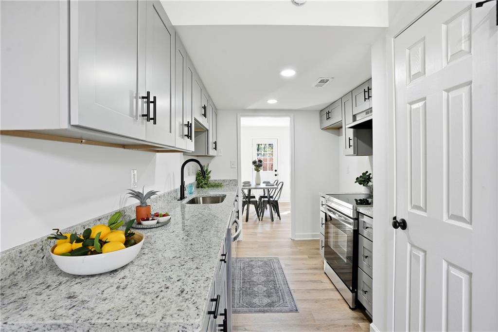 607 Garden Walk Drive