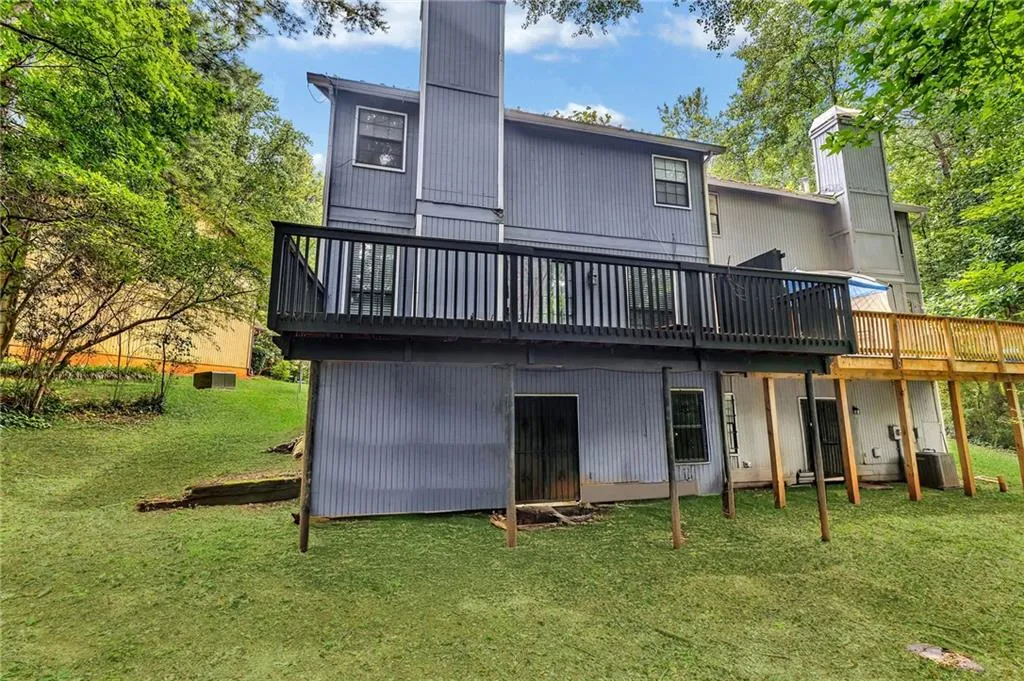 Stone Mountain, Georgia 30088, United States, 3 Bedrooms Bedrooms, ,3 BathroomsBathrooms,Residential,Active,184120