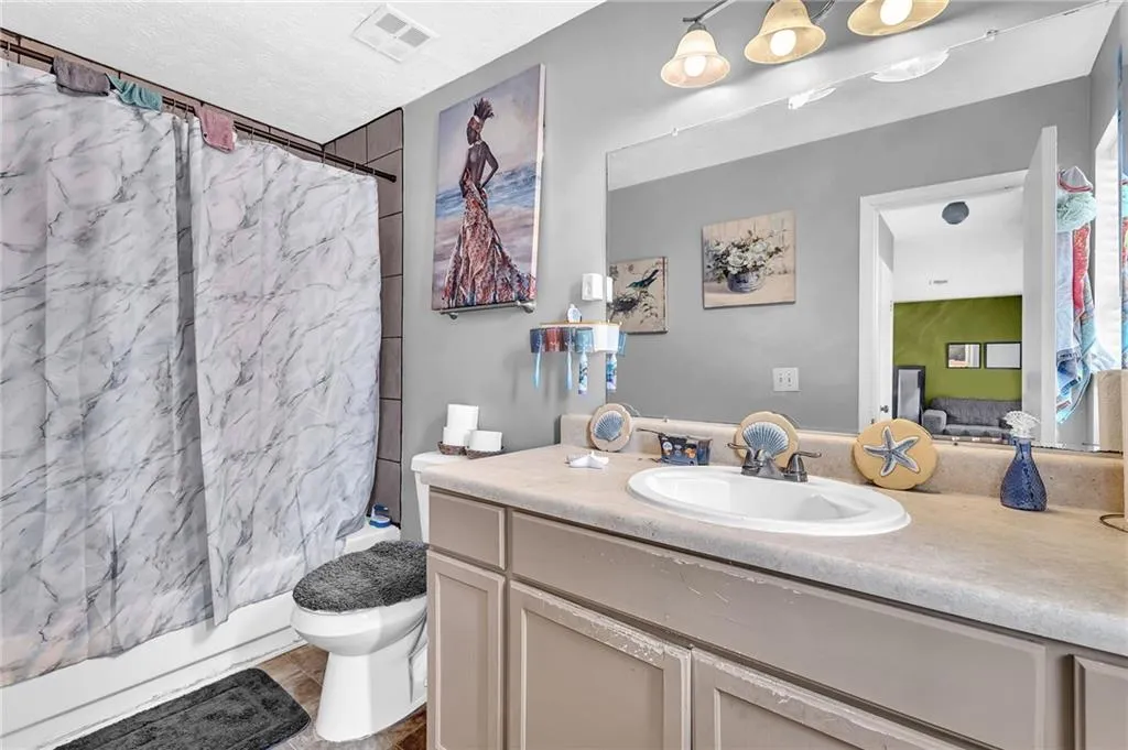 Stone Mountain, Georgia 30088, United States, 3 Bedrooms Bedrooms, ,3 BathroomsBathrooms,Residential,Active,184120