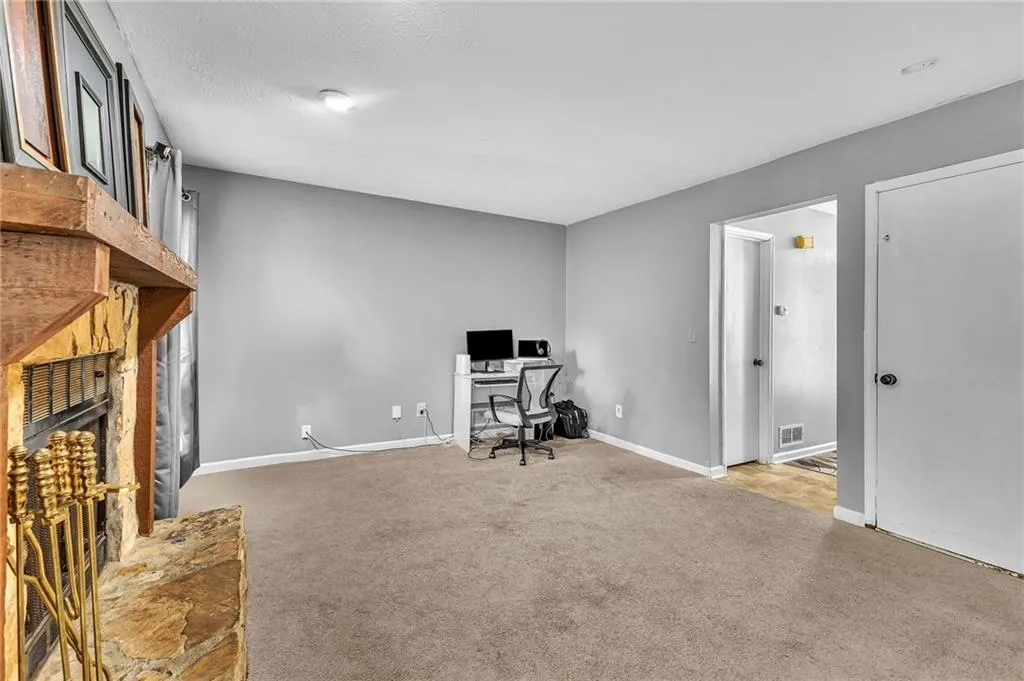 Stone Mountain, Georgia 30088, United States, 3 Bedrooms Bedrooms, ,3 BathroomsBathrooms,Residential,Active,184120