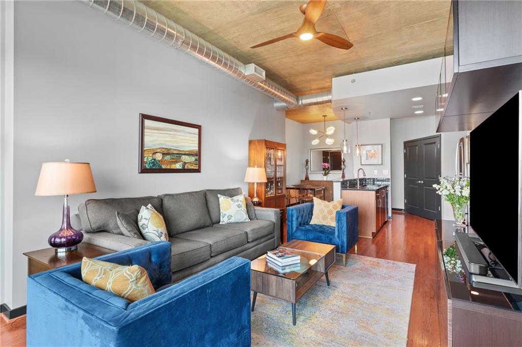 943 Peachtree Street NE 1910