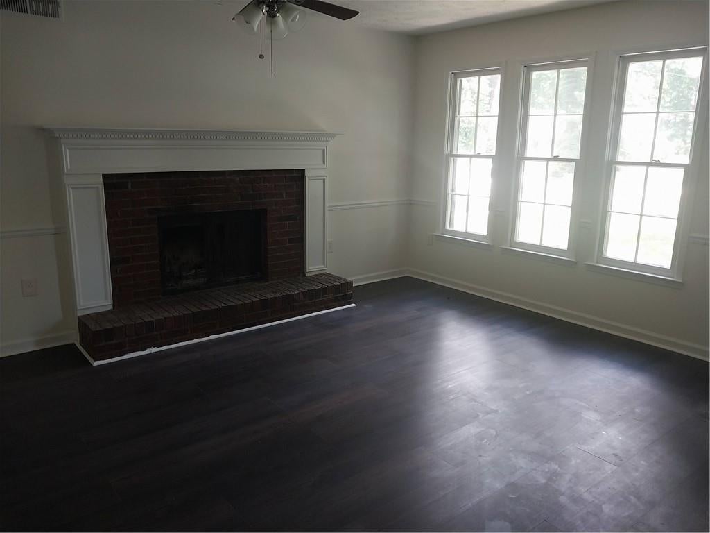 15 Lakeview Lane