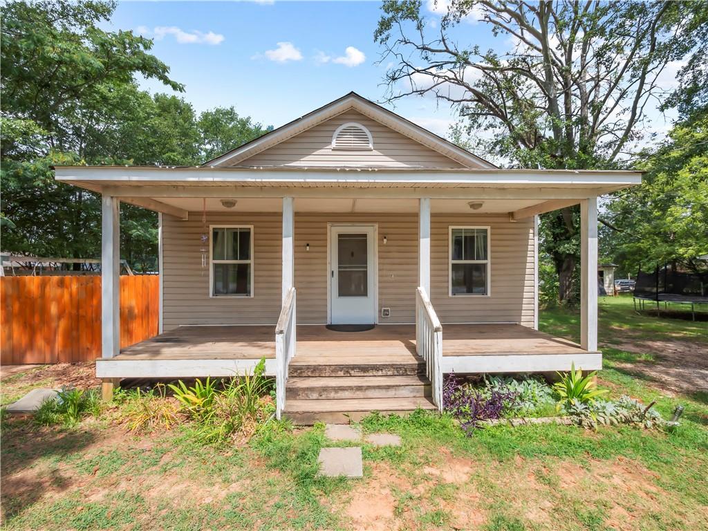 MOTIVATED SELLER - BRING ALL OFFERS. Welcome home to this well-maintained 3-bedroom, 1-bath ranch built in 2015, ideally located in the heart of Winder. Nestled on a spacious 0.24-acre lot, this 1,222 sq ft home offers the perfect blend of modern comfort and small-town convenience. Inside, you'll find an inviting open-concept layout with a light-filled living room and a functional kitchen featuring ample cabinetry and updated appliances. This property has so much potential—whether you're a first-time buyer, downsizing, or looking for an investment, there's room to make it your own. Step outside to a generous backyard ideal for entertaining, gardening, or relaxing in your private outdoor fenced space. The level lot offers room to grow and personalize. Located within walking distance to charming downtown Winder, shops, local restaurants, and parks including Victor Lord Park and Fort Yargo State Park. This home combines comfort, convenience, and community. Easy access to Hwy 316 makes commuting a breeze. All personal items will be removed from the home by closing. Sold As-Is.