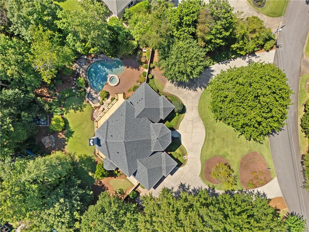 5027 Green Pine Drive