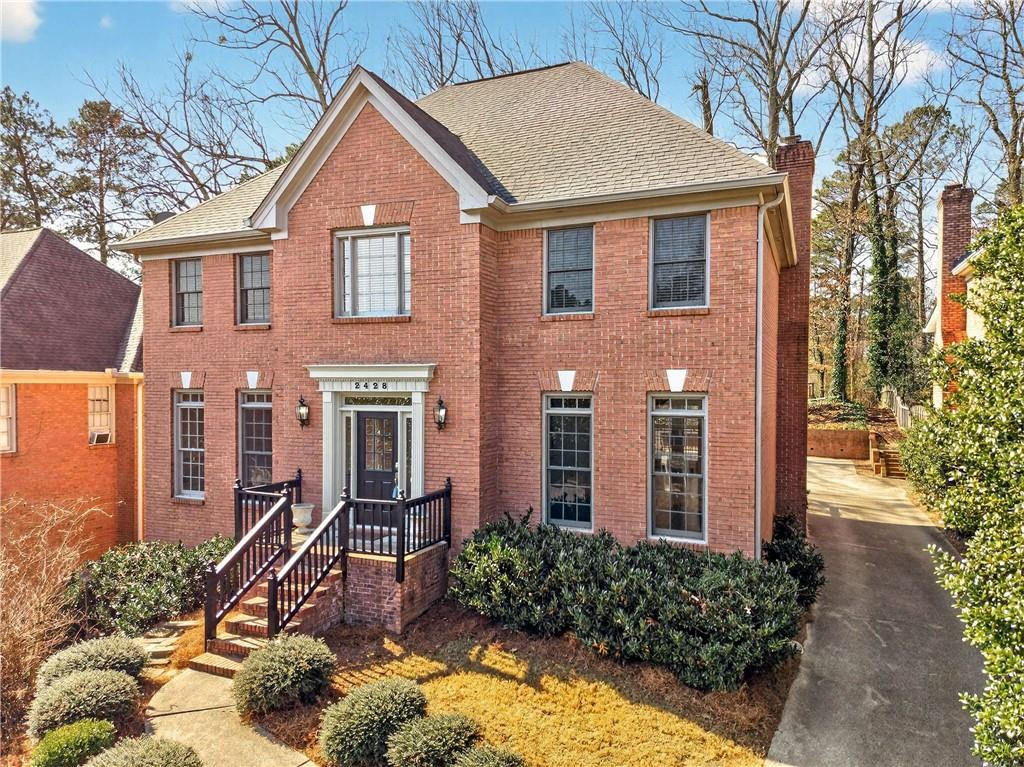 2428 Kings Arms Drive NE