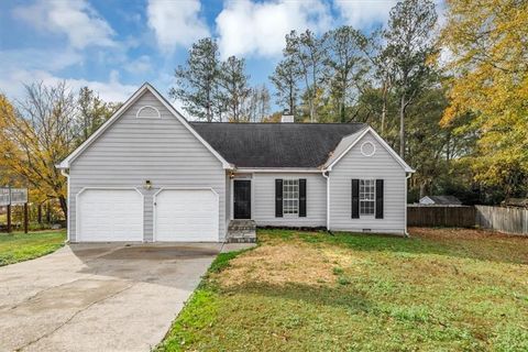 A home in Powder Springs