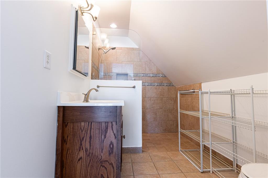 Drew Valley - Residential Lease