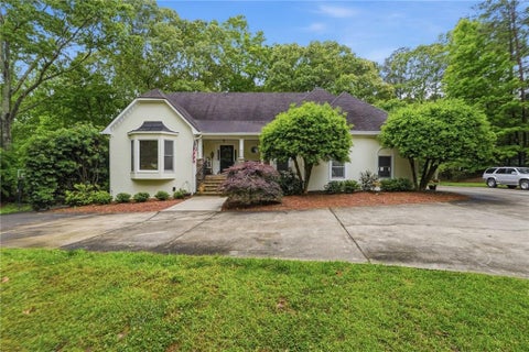 Homes For Sale - 659 Hidden Branches Trail<br/> Canton, GA 30115
