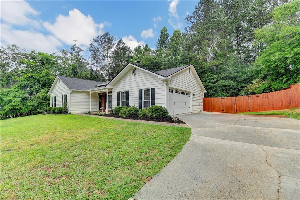 425 Charlyne Way, Dacula, Georgia image 3